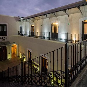 Hotel Business Real 500